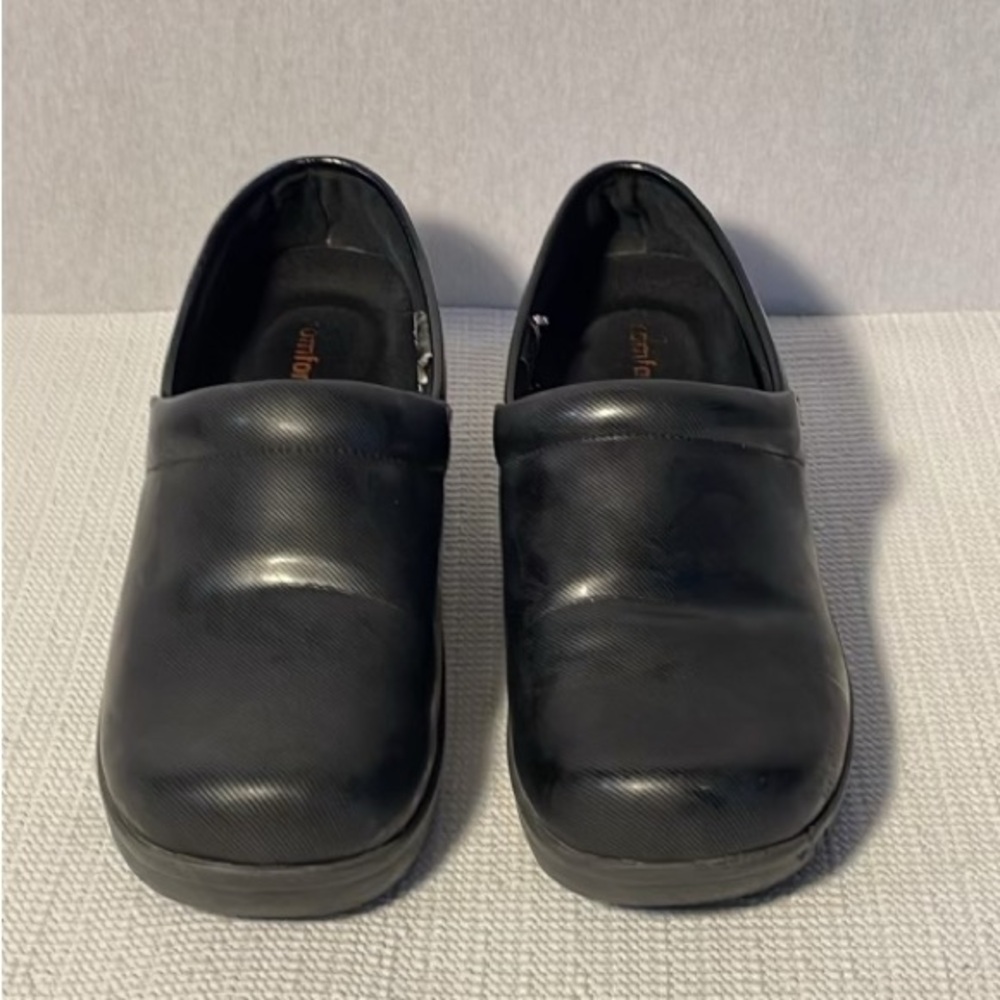 Safe T Step clogs, size 10W